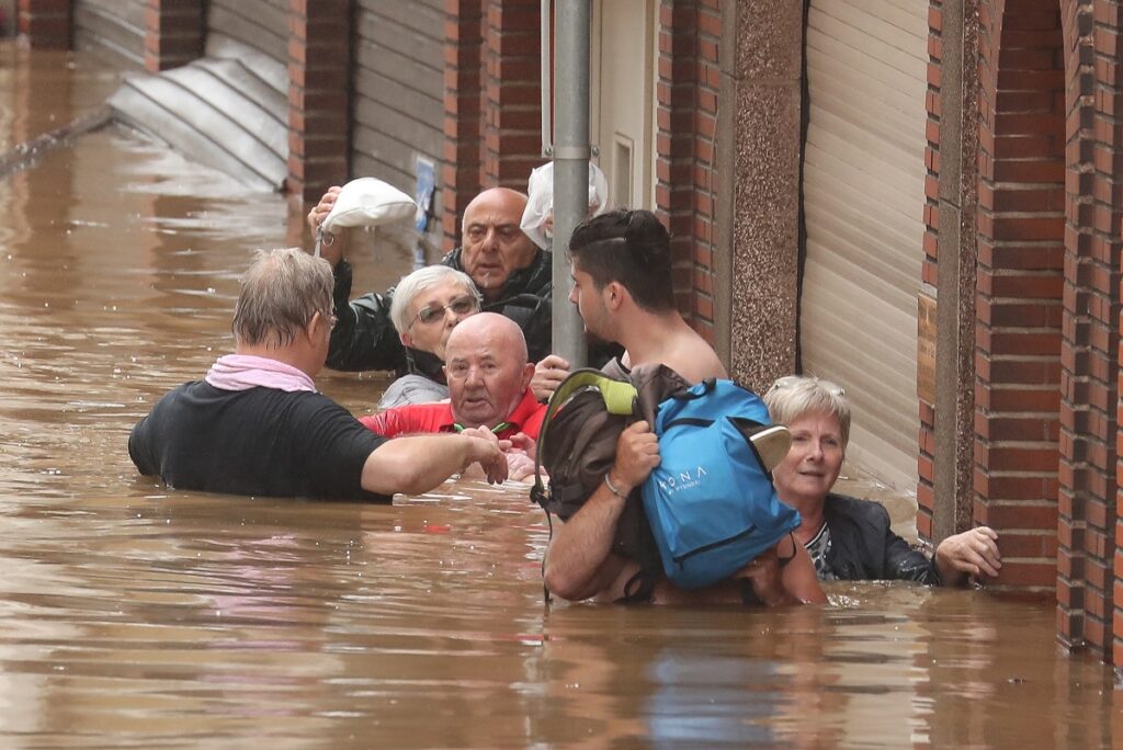 Μαθήματα από τις πλημμύρες στην Ευρώπη (με αποδέκτες κράτος, ασφαλιστικές και άτομα)