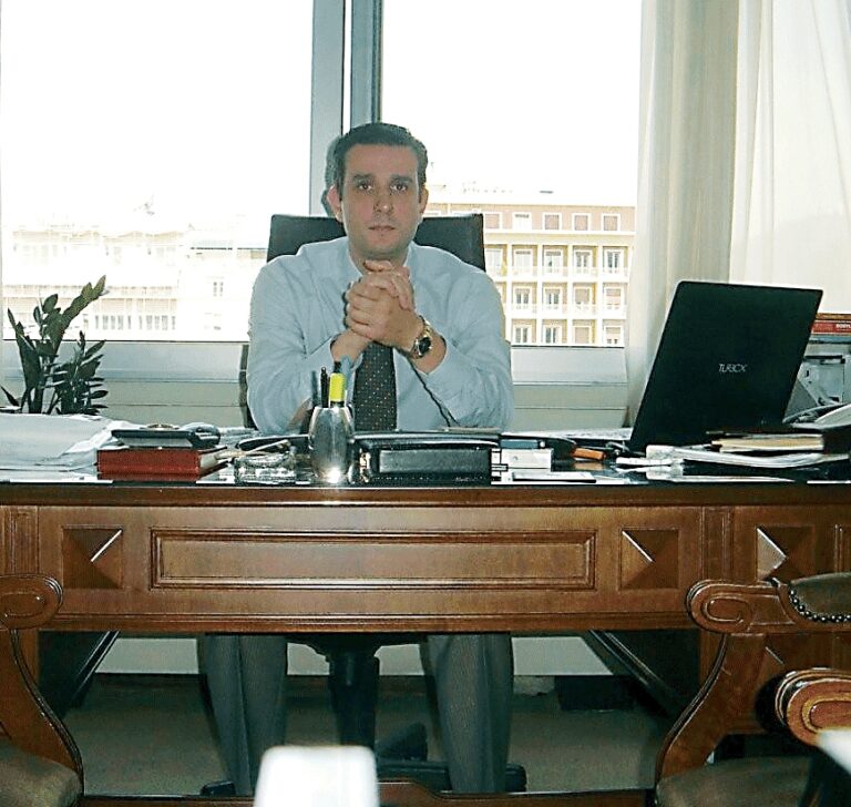 Νίκος Ζόμπολας: «Αισιοδοξώ για το μέλλον των “αποκλειστικών πρακτόρων”» (Ιούνιος 2009)