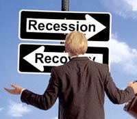 Επιβράδυνση της ύφεσης προβλέπει το ΚΕΠΕ
