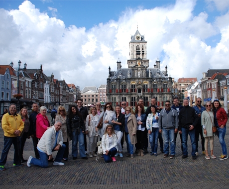 Η Mega Brokers SA στο Άμστερνταμ