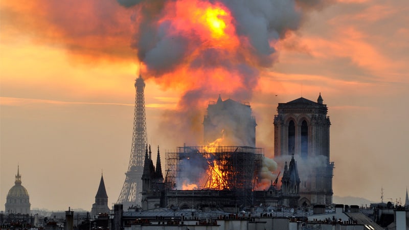 Ιδιώτες και εταιρείες θα στηρίξουν την αποκατάσταση της Notre-Dame ...