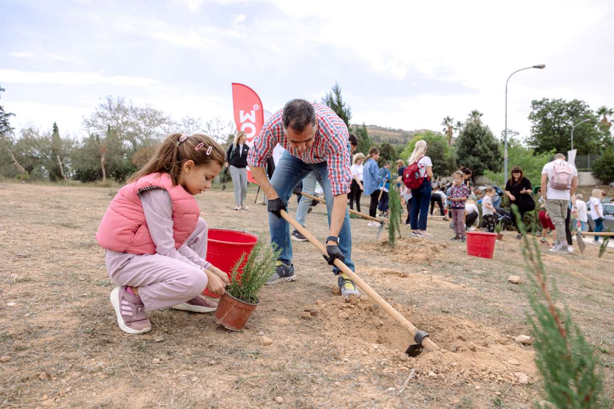 Η Επιθεώρηση Χρυσολόγου συμμετείχε σε δενδροφύτευση