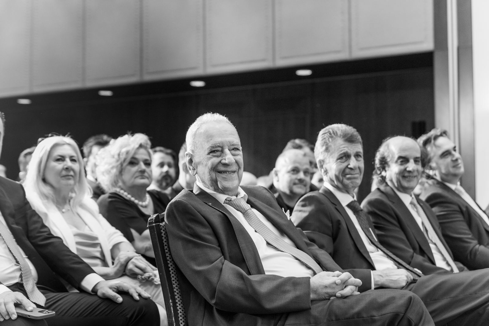 Υδρόγειος Ασφαλιστική: Γιόρτασε 50 χρόνια λειτουργίας τιμώντας τους συνεργάτες της