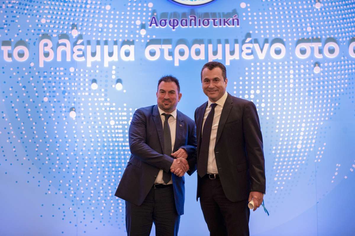 Η Υδρόγειος Ασφαλιστική βραβεύει τους συνεργάτες της