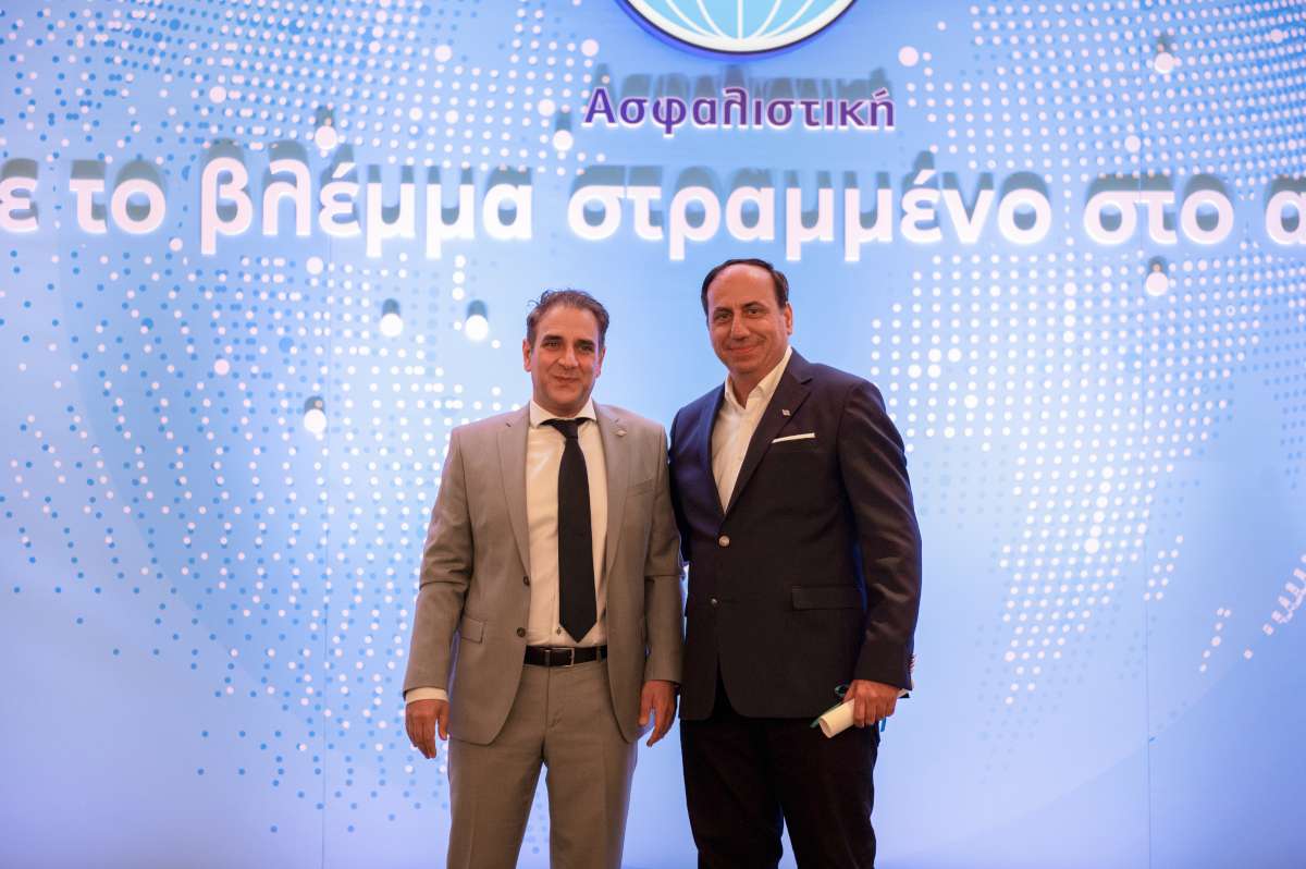 Η Υδρόγειος Ασφαλιστική βραβεύει τους συνεργάτες της
