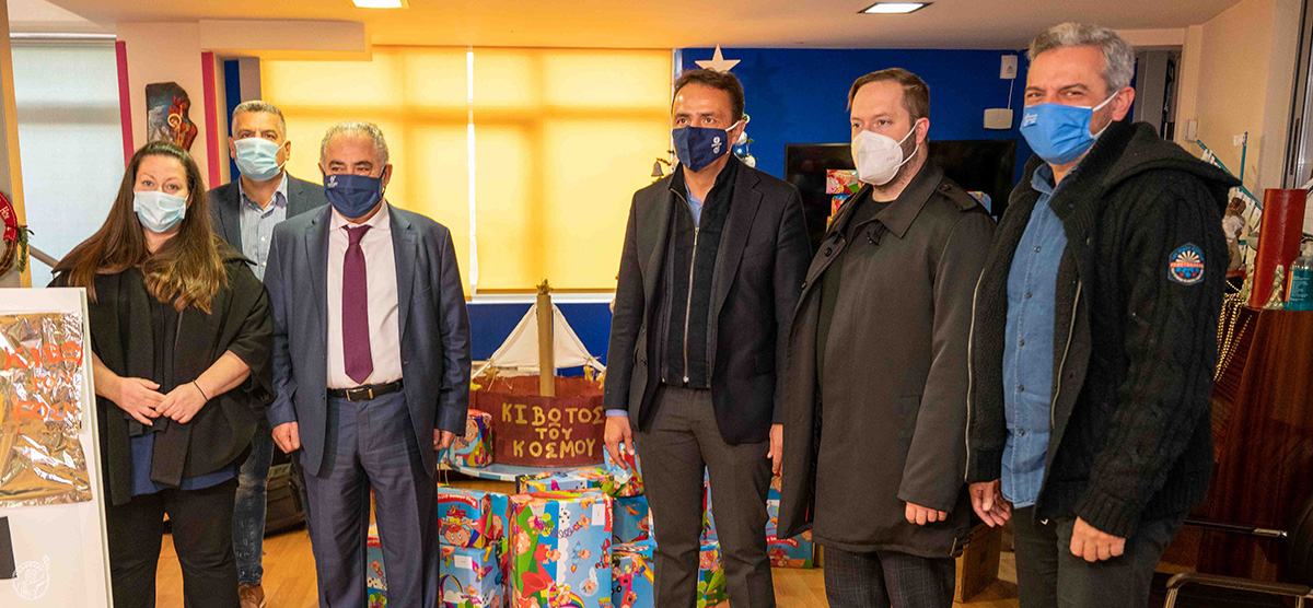 Το ΕΕΑ δίπλα στα παιδιά της «Κιβωτού του Κόσμου», της «Φλόγας» και του Οργανισμού «Το Χαμόγελο του Παιδιού»