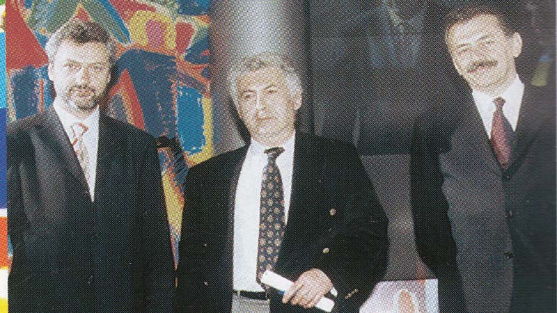Από το Αρχείο της "Α.Α." - 2002
