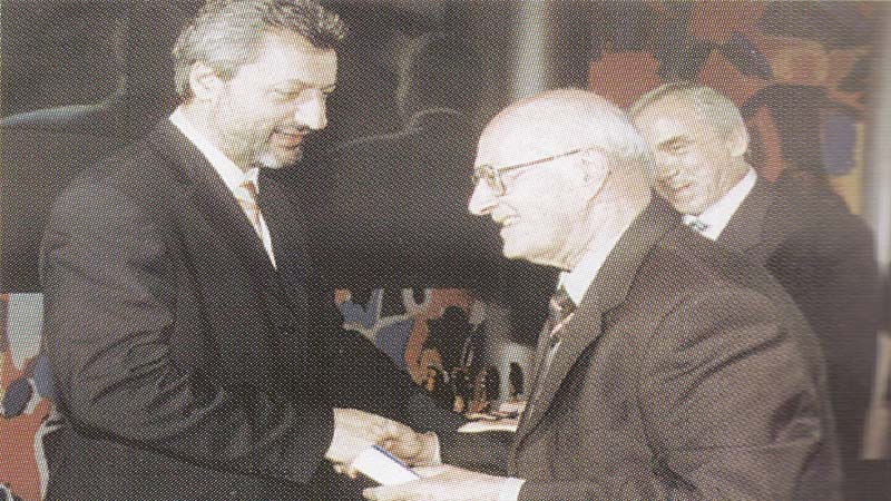 Από το Αρχείο της "Α.Α." - 2002