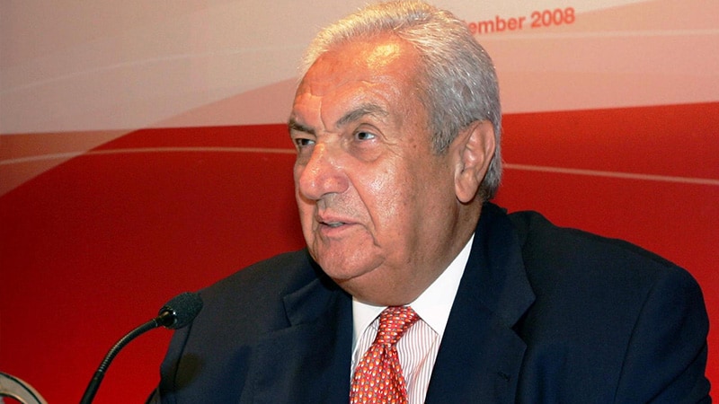 Τριγμοί στην έδρα της Prime