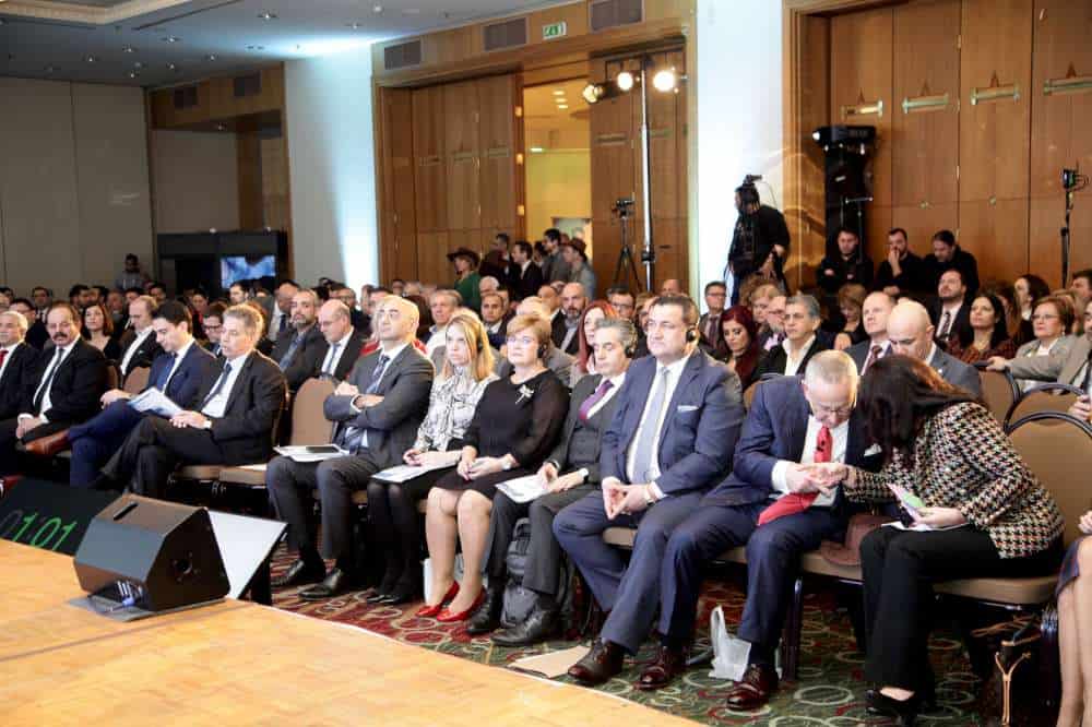 MDRT Day 2019: Τα μάτια στον ουρανό, τα πόδια στη γη!