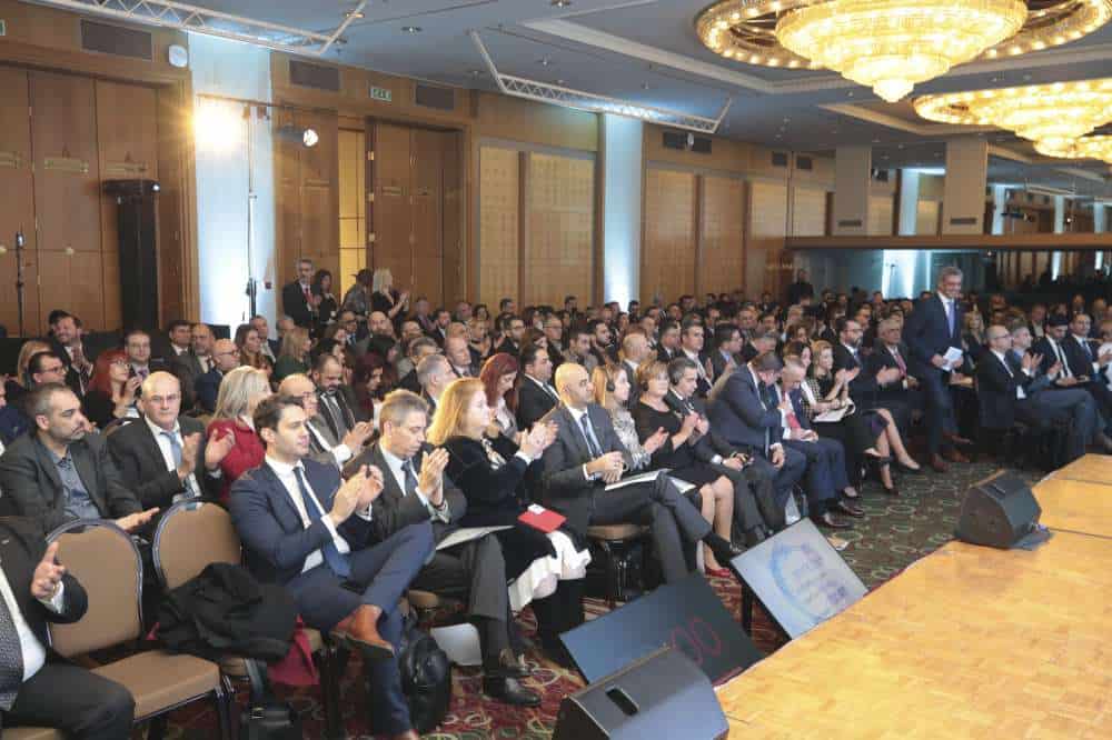 MDRT Day 2019: Τα μάτια στον ουρανό, τα πόδια στη γη!