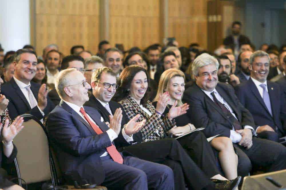 MDRT Day 2019: Τα μάτια στον ουρανό, τα πόδια στη γη!