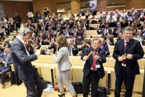 MDRT: Aς γίνουμε η αλλαγή και το παράδειγμα για άλλους