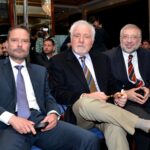Παναγιώτης Γλεντής: Μηνύματα σε πολλαπλούς αποδέκτες