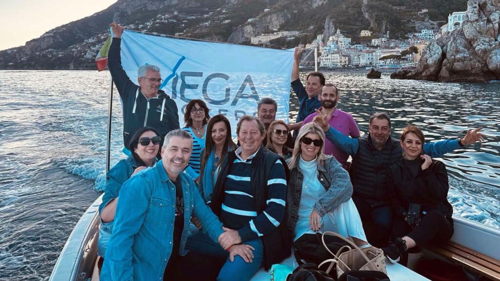 Στη Νάπολη και το Ποζιτάνο οι συνεργάτες της MEGA Brokers