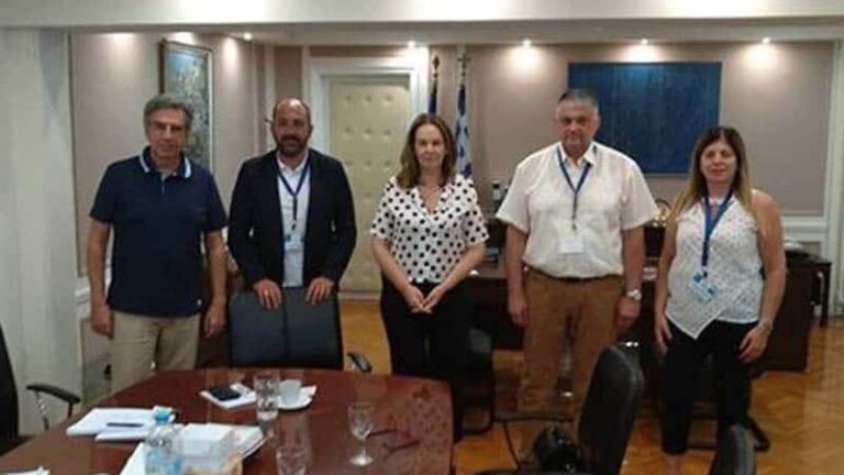 Συνάντηση με την Υφυπουργό Οικονομικών είχε ο ΣΑΔΧ