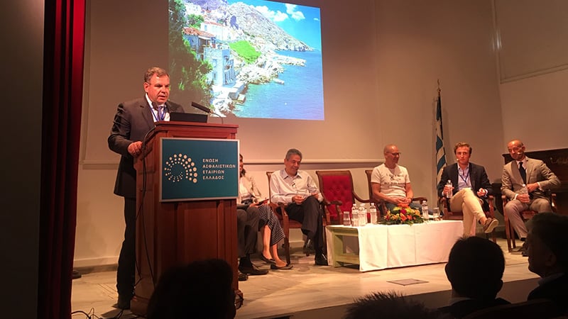 Για πρώτη φορά υπουργός της Κυβέρνησης στη συνάντηση της Ύδρας