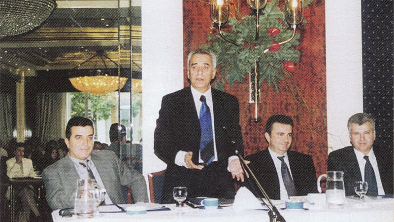 Από το Αρχείο της "Α.Α." - 2002