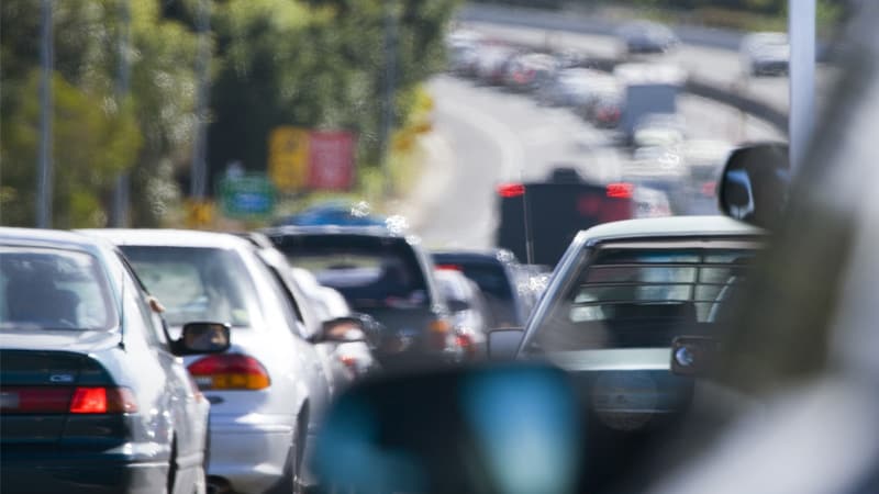 Η ΕΕ προτείνει αυστηρότερους κανόνες στην ασφάλιση οχημάτων
