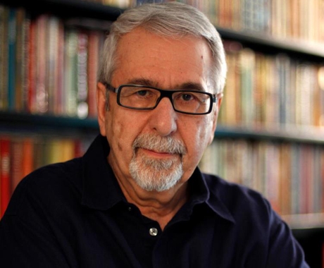 Νίκος Δήμου: «Ο ασφαλιστής δεν πουλάει συμβόλαια…»