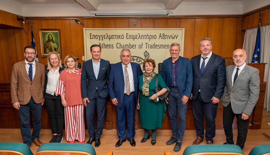 Πάει για Περιφερειάρχης ο Γιάννης Χατζηθεοδοσίου;