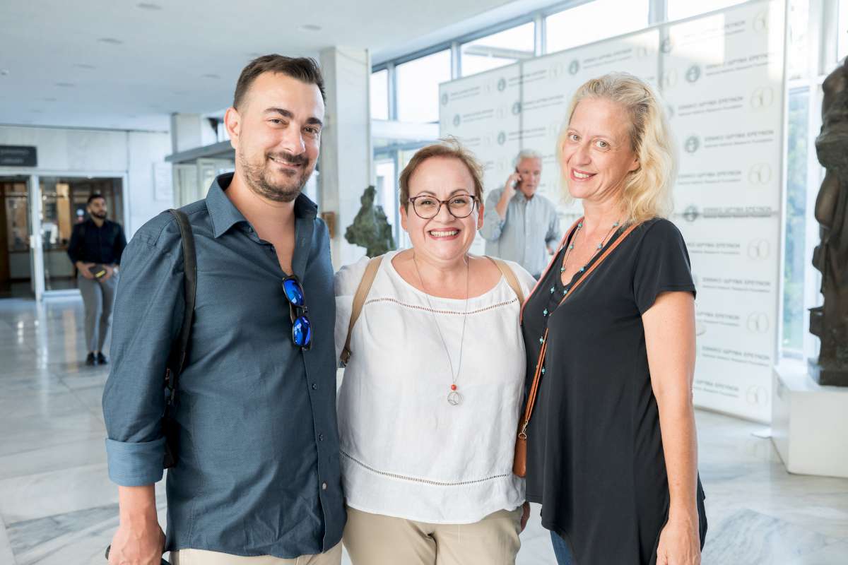 Συστάσεις! Το νέο βιβλίο του Κυριάκου Χατζηστεφάνου