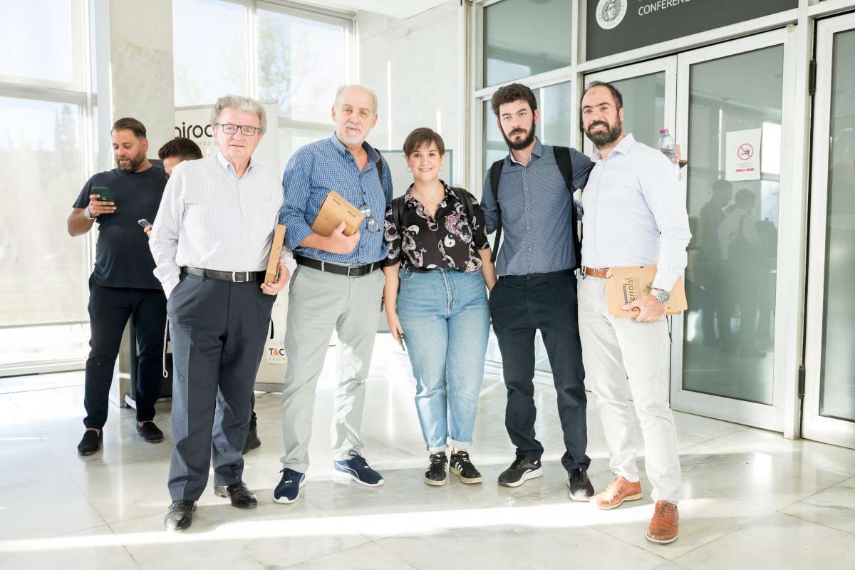 Συστάσεις! Το νέο βιβλίο του Κυριάκου Χατζηστεφάνου