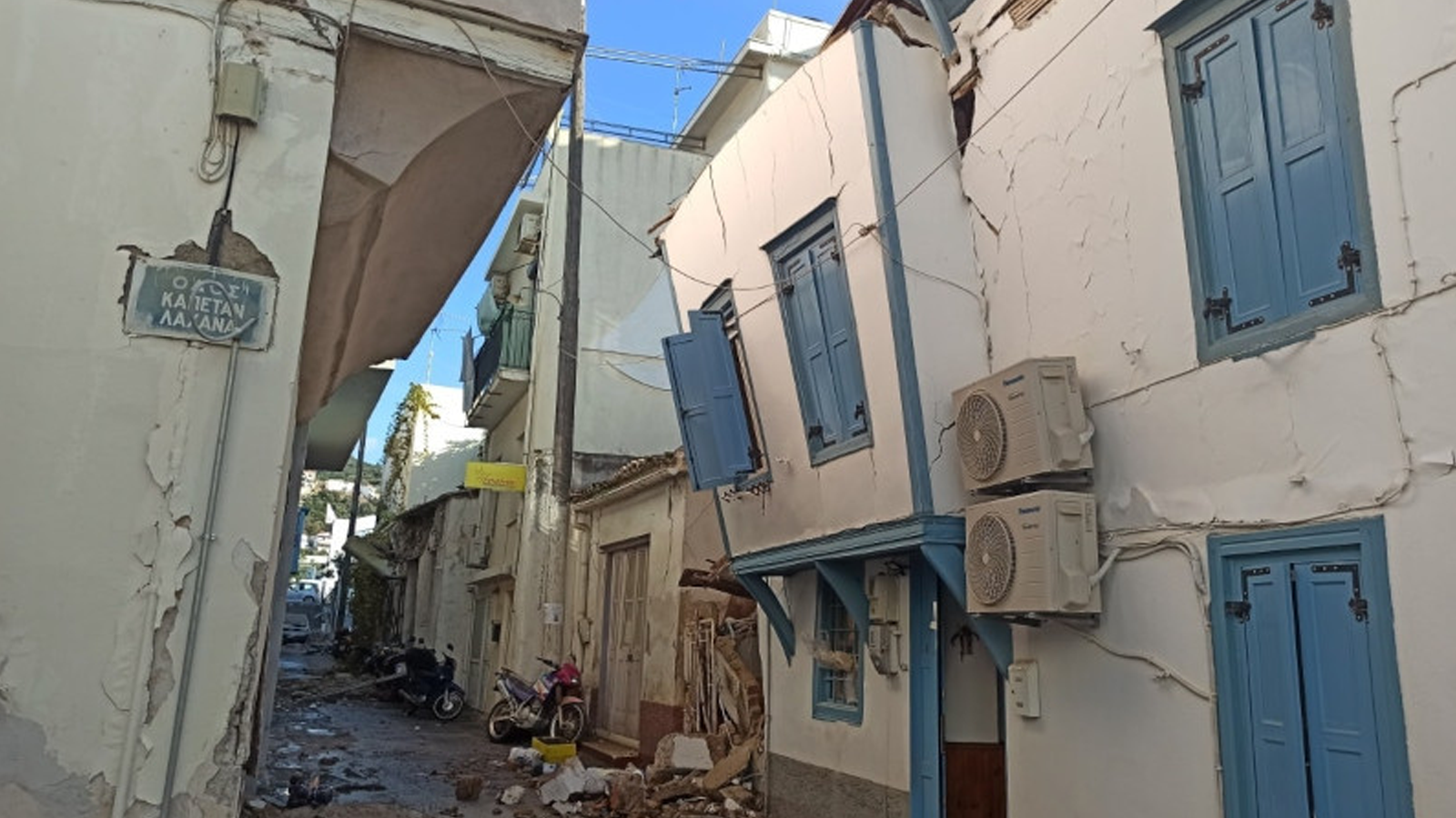 Μηνύματα και εντυπώσεις μετά τον σεισμό - τσουνάμι στη Σάμο