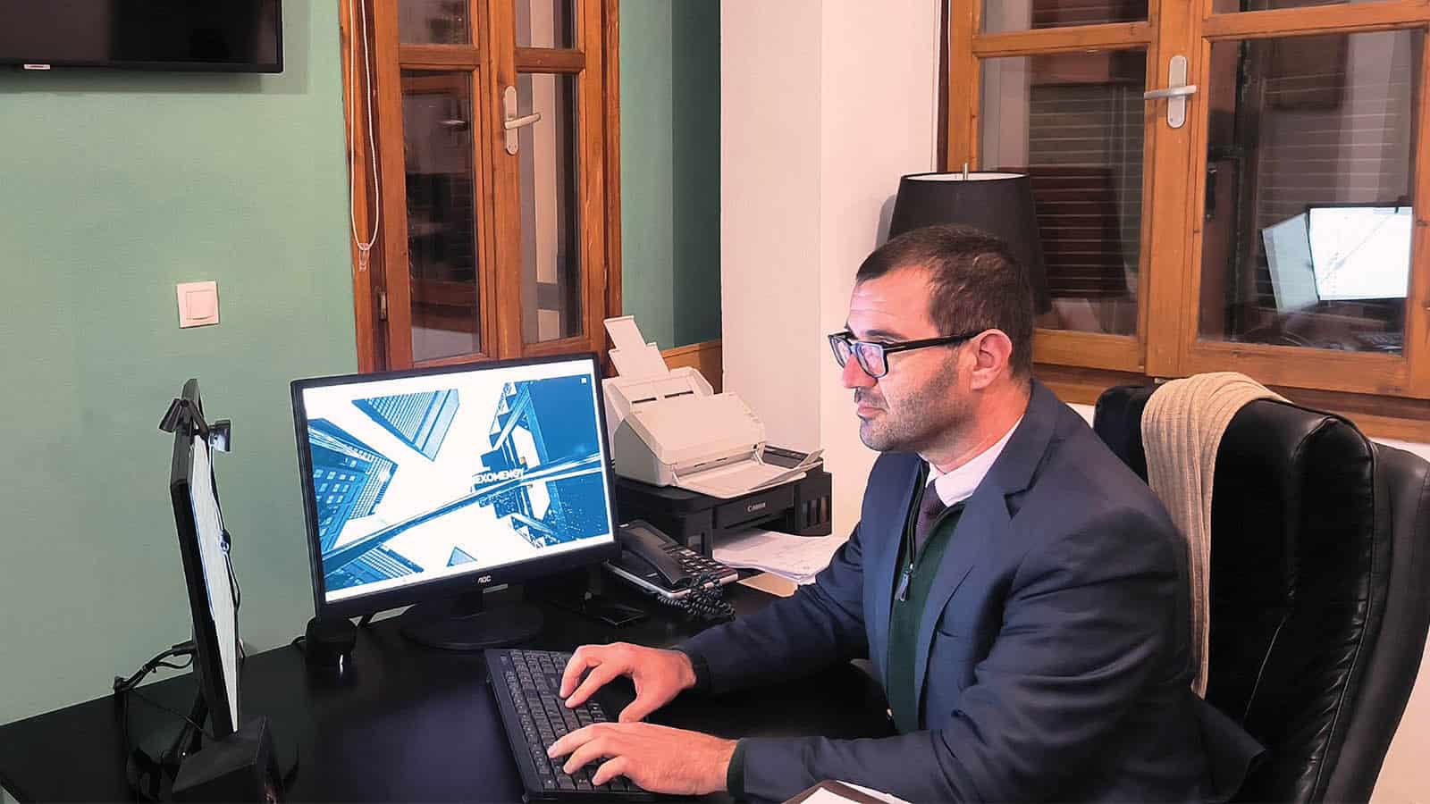 Οδοιπορικό εκτός των Τειχών – 23η στάση: Σύρος, Σεβαστιανός Ρούσσος