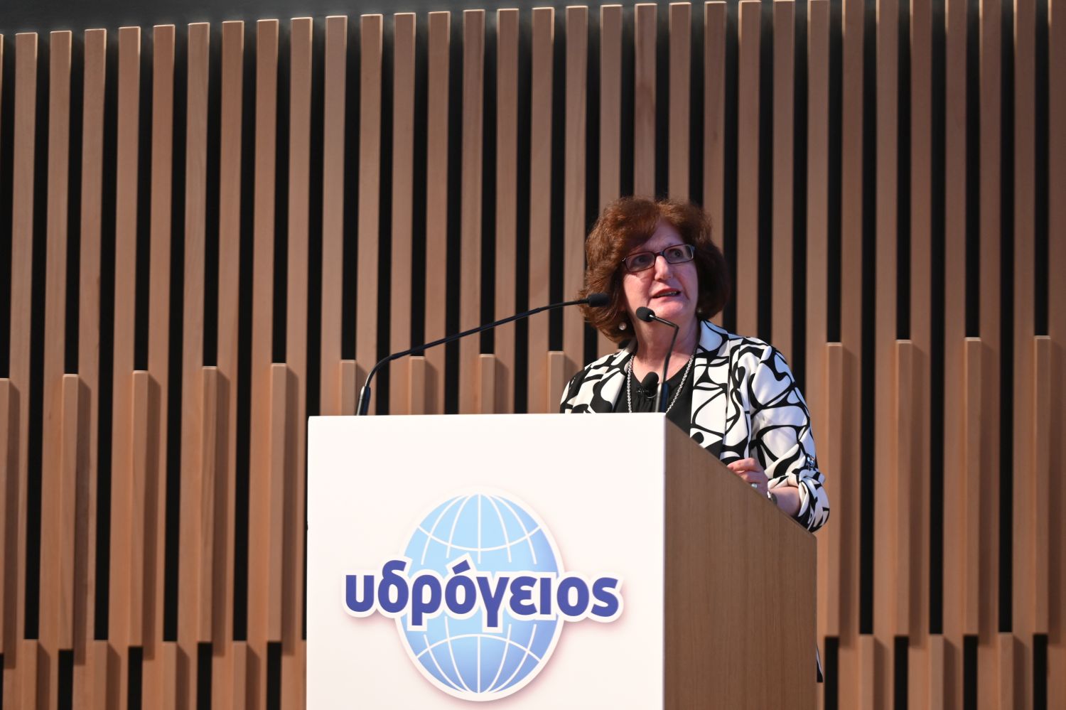 Υδρόγειος Ασφαλιστική: H οικογένεια παραμένει καθολική αξία στην Ελλάδα