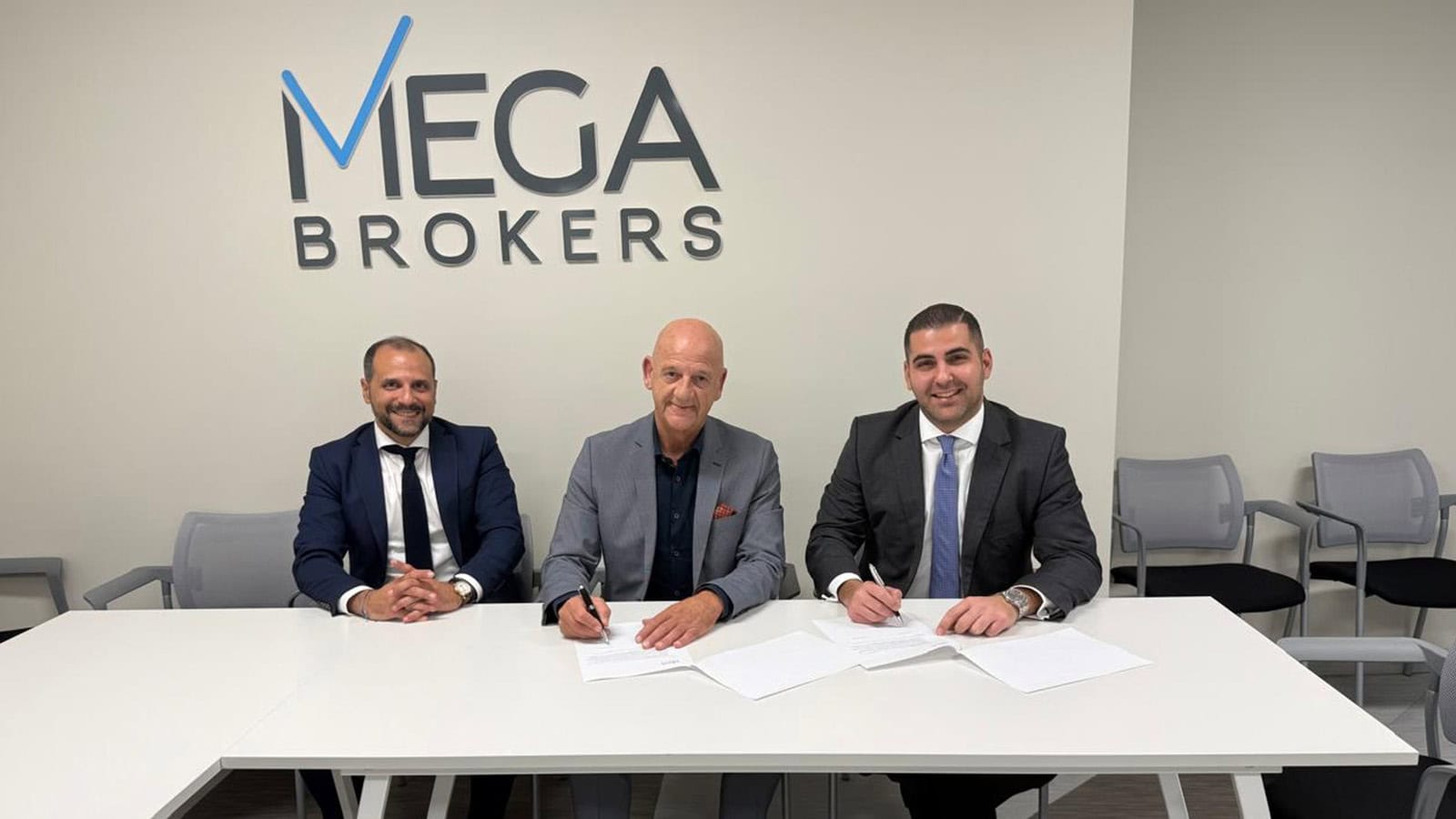 Η Mega Brokers εξαγοράζει τη Fidus Team