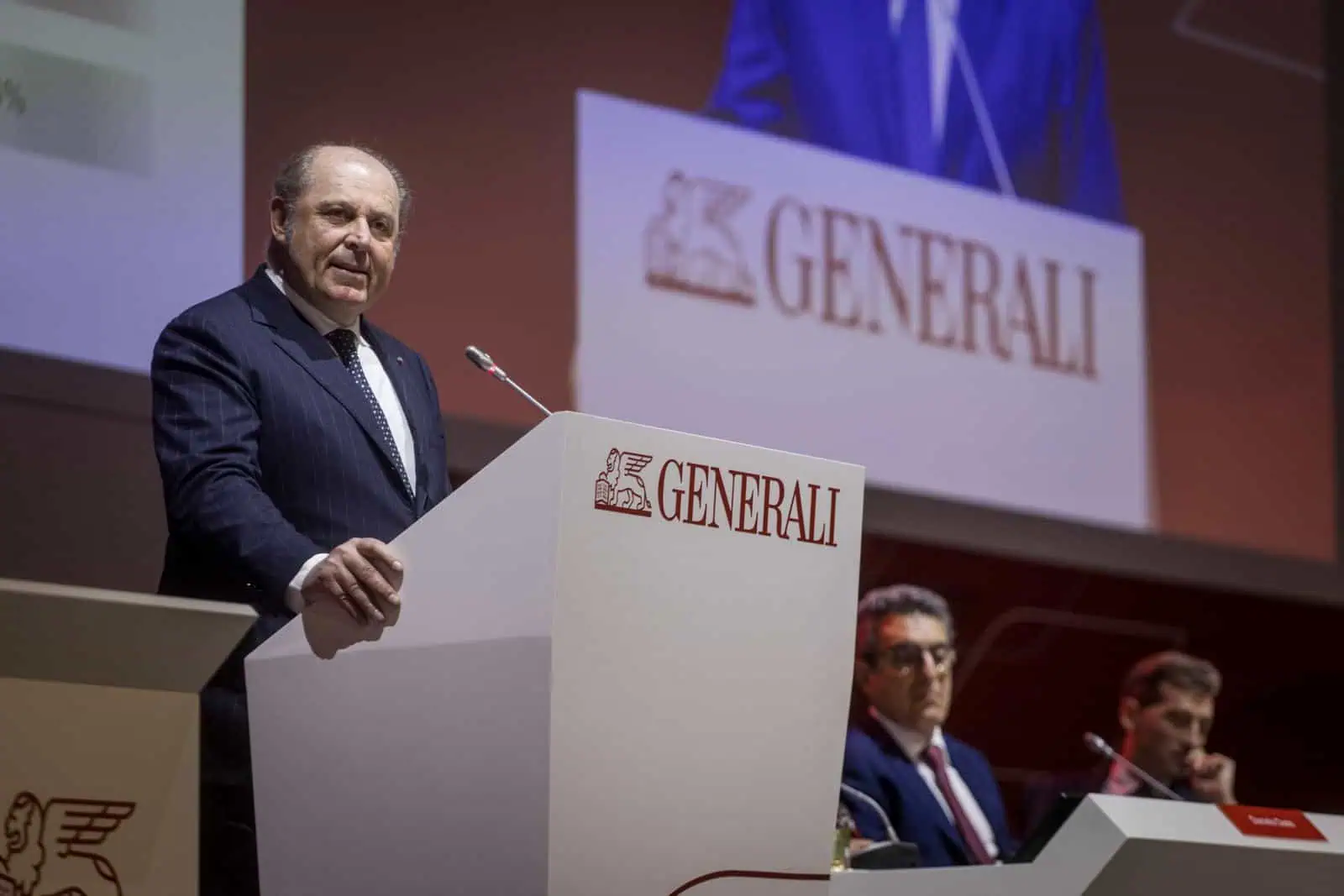 Generali: Ισχυρή εντολή από τους μετόχους για την ανανέωση της θητείας του Philippe Donnet
