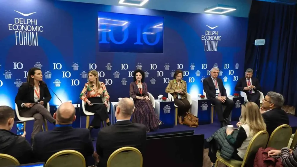 Π. Τσακλόγλου: Η Ελλάδα έφτασε στη χρεοκοπία και λόγω του συνταξιοδοτικού της συστήματος