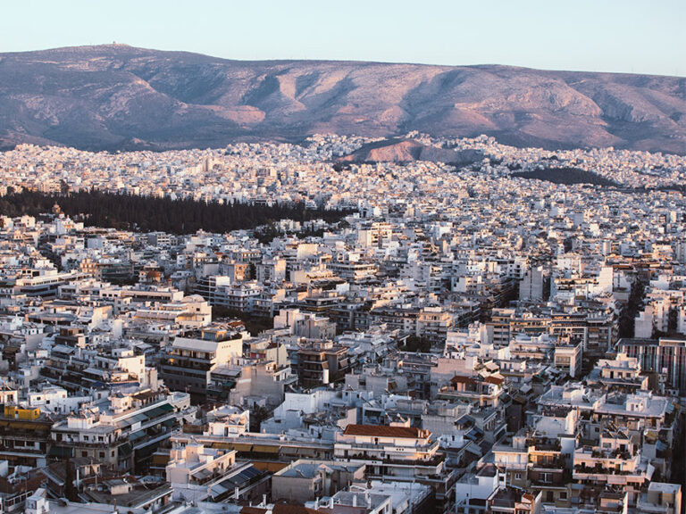 Έρευνα MRB για ΕΕΑ: το 59,8% κρίνει αρνητικά τα μέτρα που εξήγγειλε ο Πρωθυπουργός