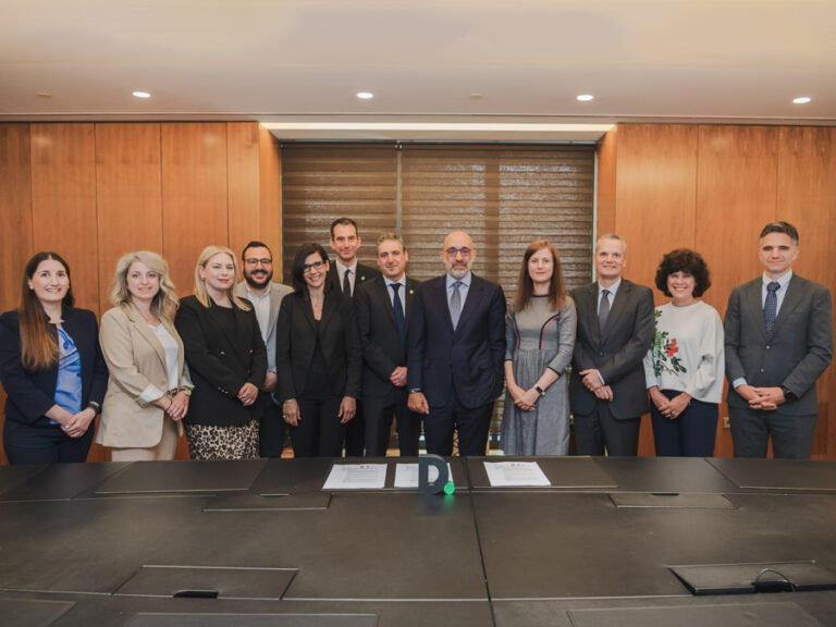 Deloitte Ελλάδος, ACCA και ΠΑ.ΠΕΙ. υπέγραψαν Πρωτόκολλο Συνεργασίας
