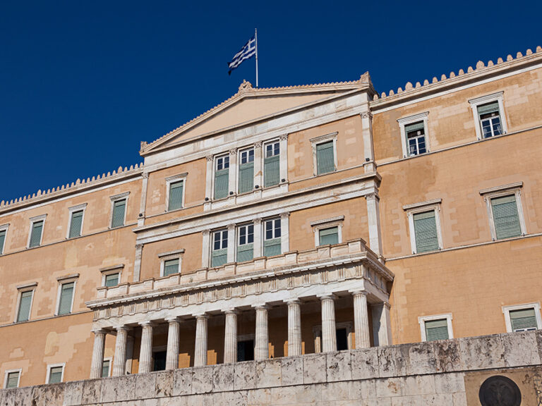 Διαφάνεια στη χρέωση των υπηρεσιών ιδιωτικής υγείας: Σε 9 άξονες η τροπολογία του ΠΑΣΟΚ