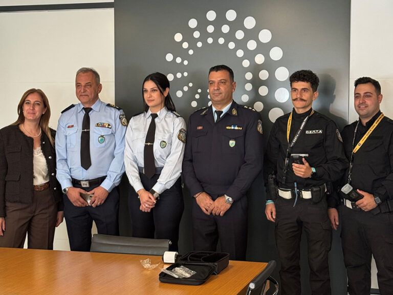 ΕΑΕΕ: Στηρίζει και φέτος τη Διεύθυνση Τροχαίας Αττικής με δωρεά αλκοολομέτρων