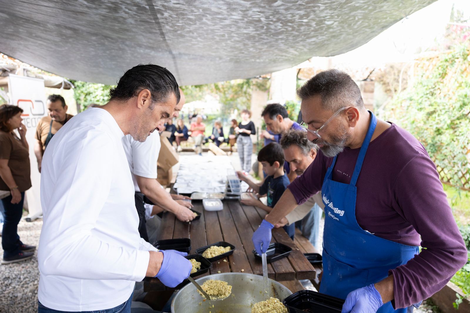 2.000 μερίδες φαγητό ετοιμάστηκαν από τον Σ.Ε.Σ.Α.Ε. σε συνεργασία με την Οργάνωση ΓΗ