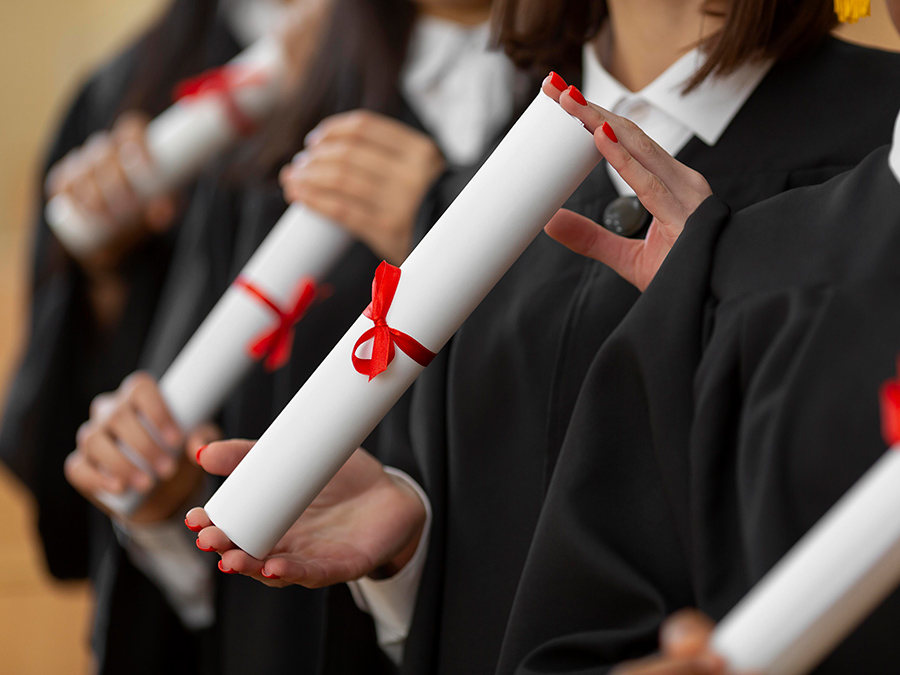 Το ΠΑΠΕΙ τιμά την Ακαδημαϊκή Αριστεία