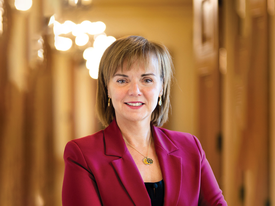 ΕΥΓΕ στην Υποδιοικήτρια αλλά και στη «Ναυτεμπορική»! (Editorial, Δεκέμβριος 2025)