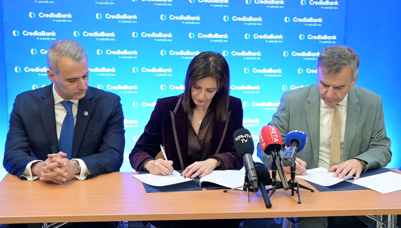 CrediaBank: Εγκαίνια του πρώτου καταστήματος Νέας Εμπειρίας στην Κρήτη
