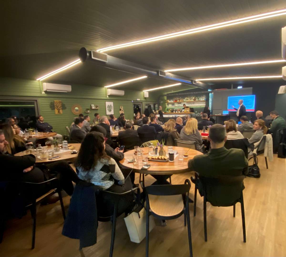 «Έσπασε τα κοντέρ» το 1ο MDRT Power Workshop