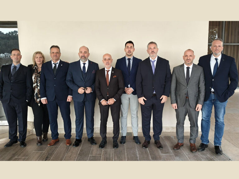 Το νέο Διοικητικό Συμβούλιο της ΠΟΑΔ