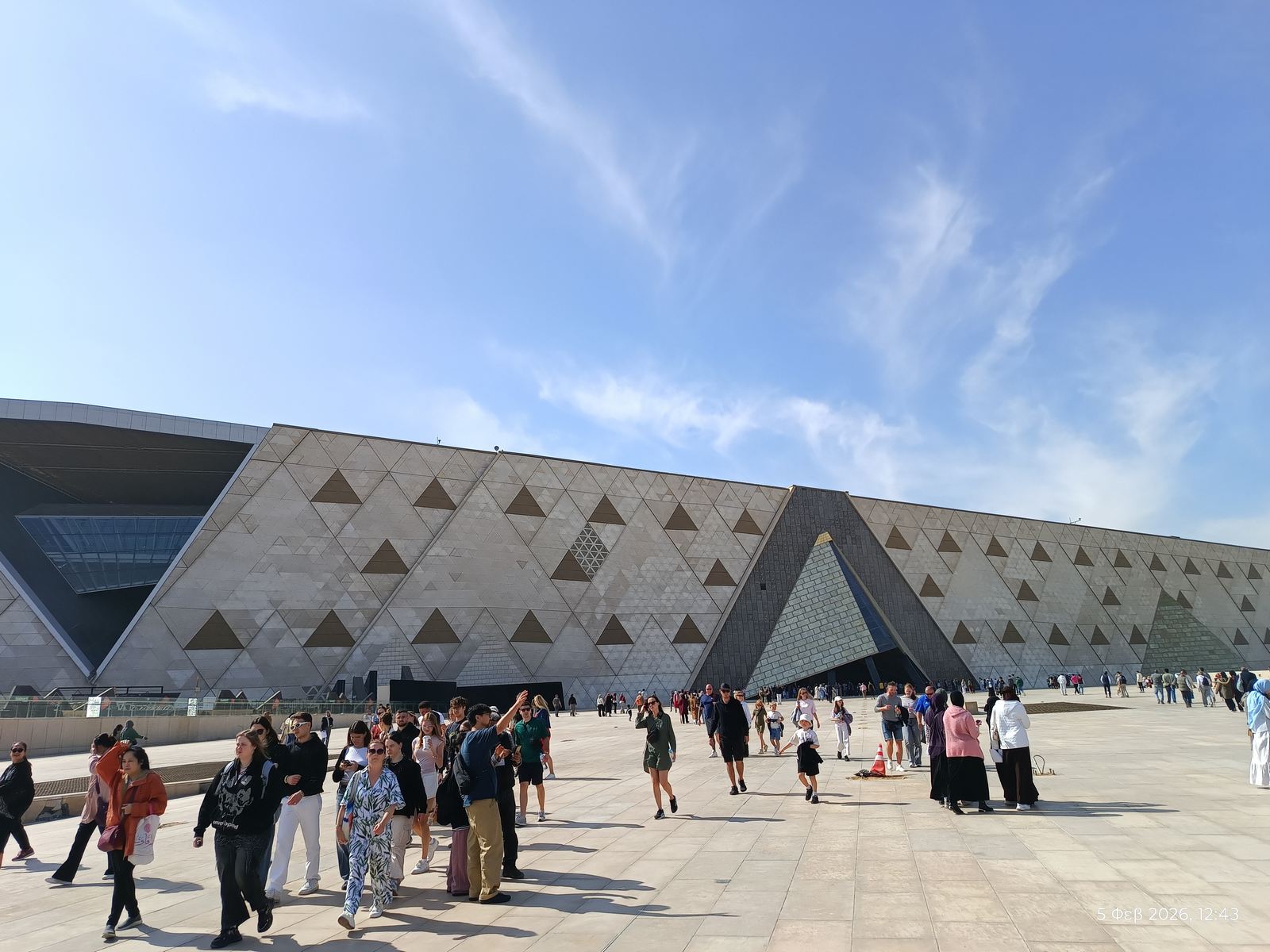 Life Solutions: Ταξίδι στο Κάιρο για τους Συνεργάτες της