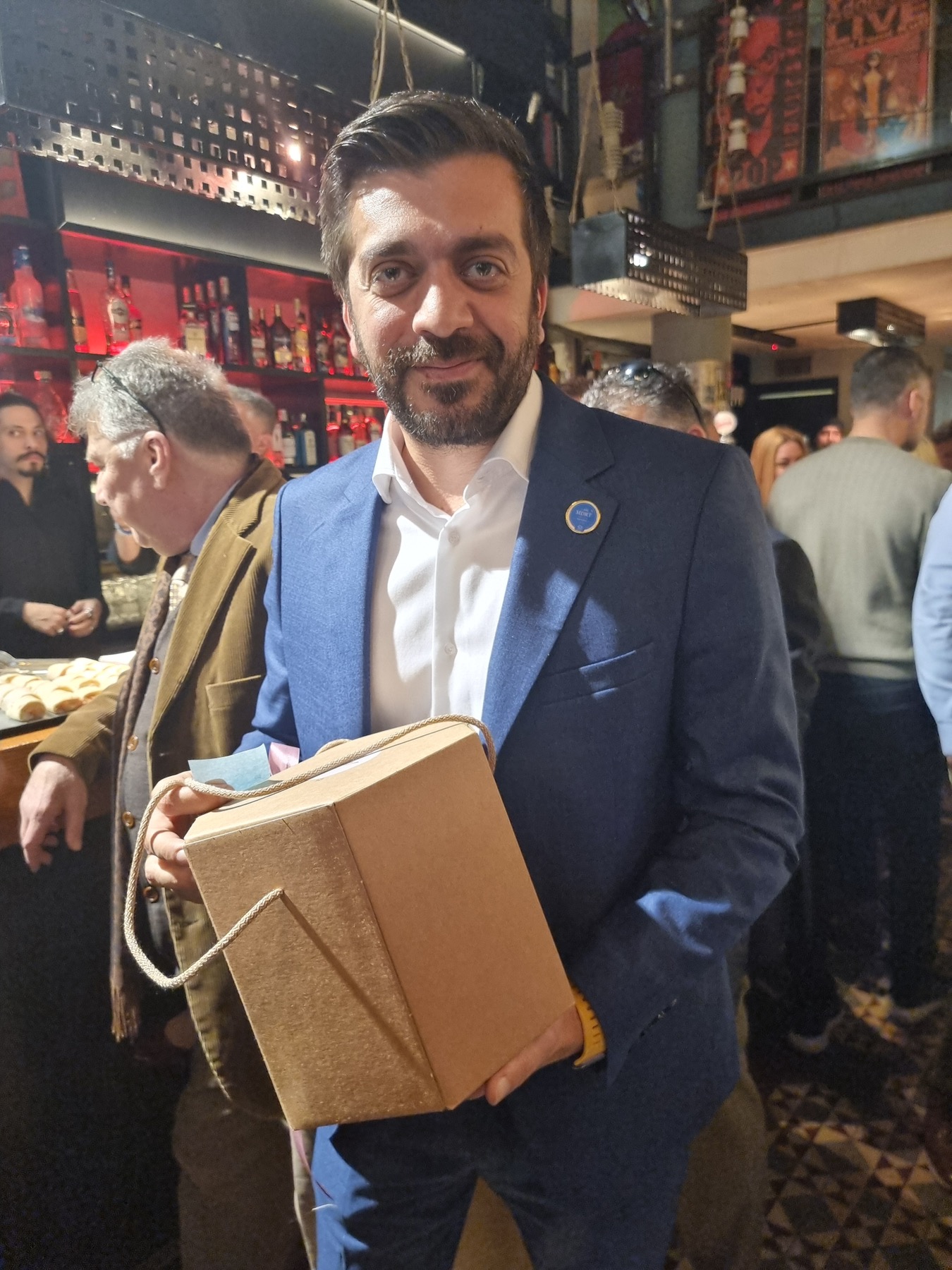 Η πρώτη κοπή πίτας του MDRT στην Ελλάδα Η πρώτη κοπή πίτας του MDRT στην Ελλάδα