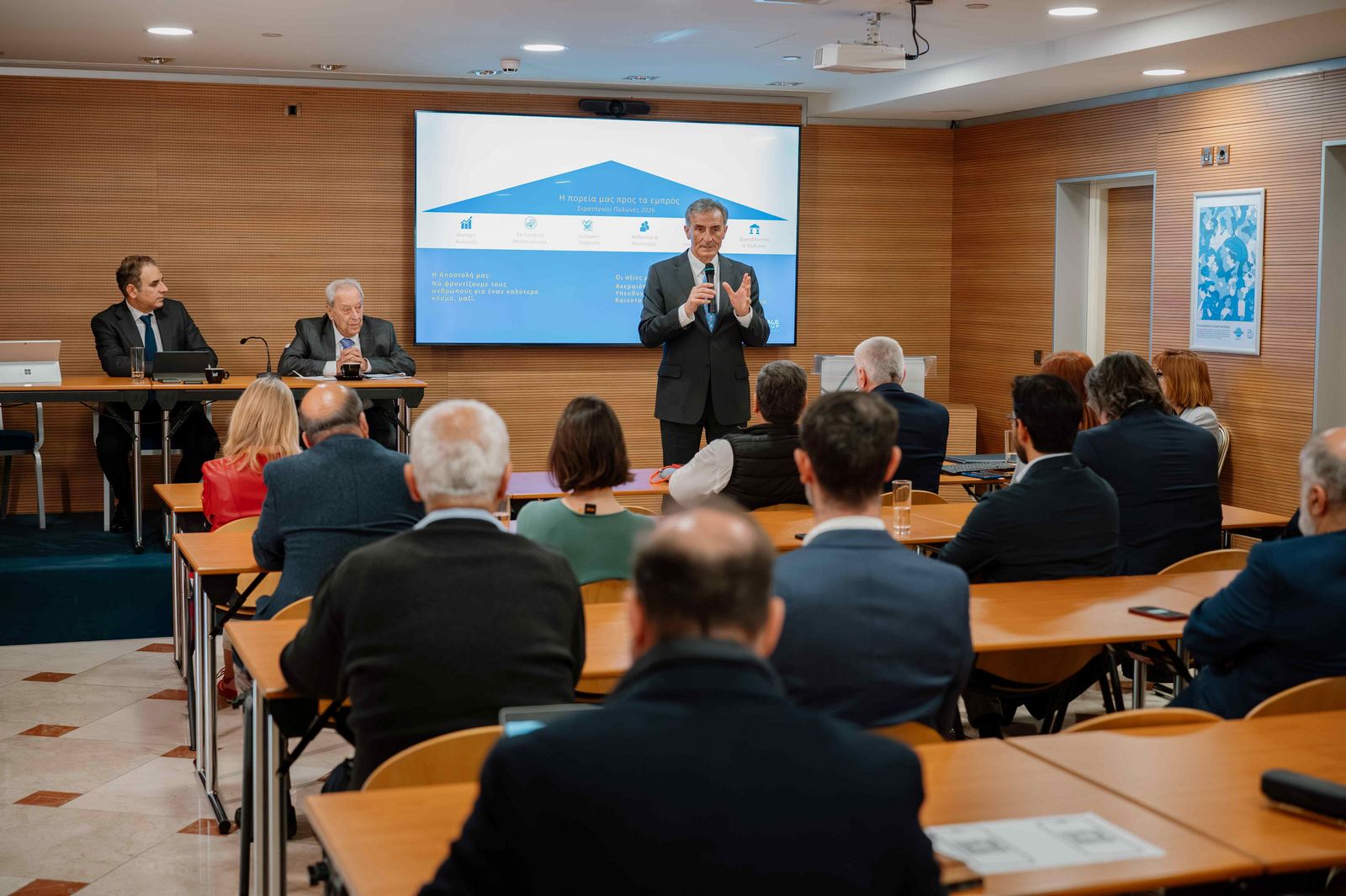 Υδρόγειος Ασφαλιστική: Ισχυρή ανάπτυξη και νέο ιστορικό υψηλό στον Δείκτη Φερεγγυότητας