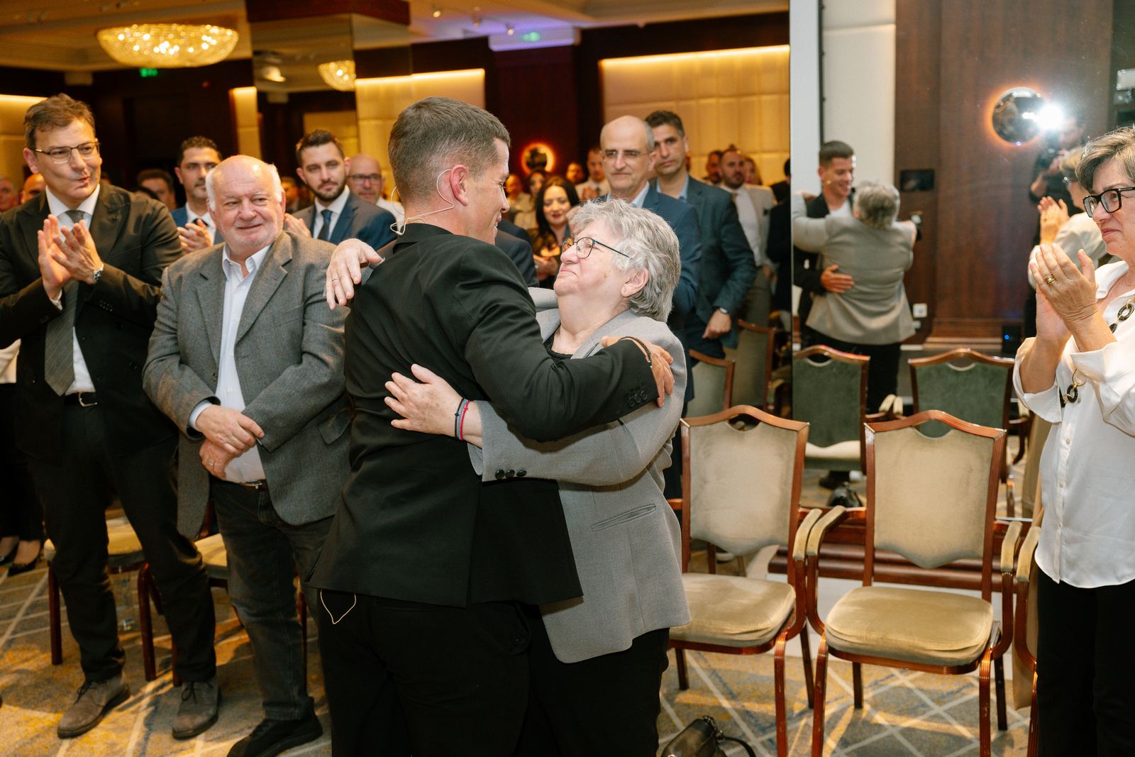 Επιθεώρηση Χρήστου Χρυσολόγου: Σε μόνιμη δυναμική Τροχιά Επιτυχίας!