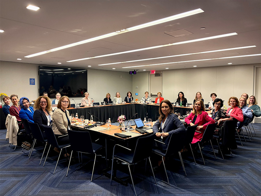 Στην Εαρινή Σύνοδο του ΔΝΤ και της Παγκόσμιας Τράπεζας συμμετείχε η Υποδιοικήτρια της ΤτΕ