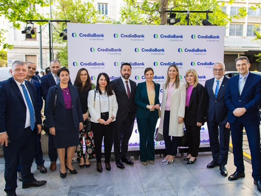 CrediaBank: Εγκαίνια για το κατάστημα Νέας Εμπειρίας της Πανεπιστημίου
