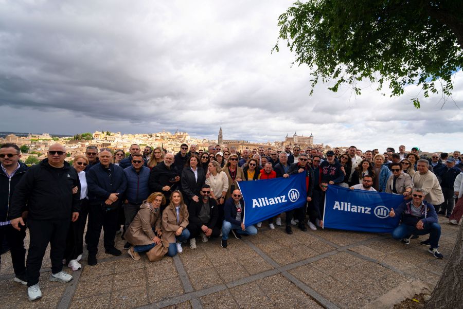 Allianz: Ταξίδι Επιβράβευσης στη Μαδρίτη για τους Κορυφαίους Συνεργάτες Allianz: Ταξίδι Επιβράβευσης στη Μαδρίτη για τους Κορυφαίους Συνεργάτες